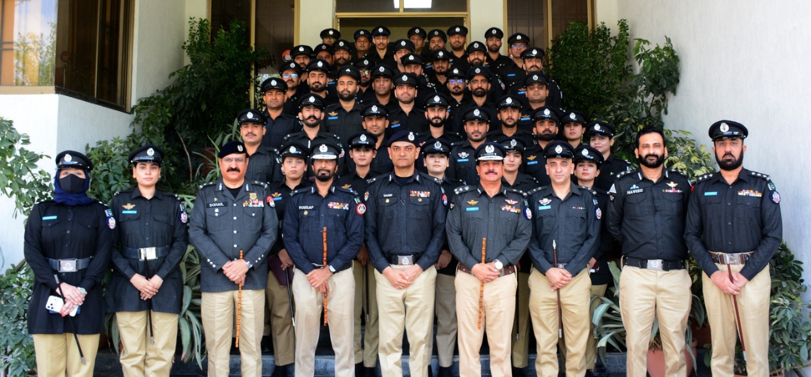 جدید پولیسنگ اور پبلک سروس کو یقینی بنانے کیلئے ہمیں اپنے تفتیش کے نظام کو مستحکم بنانا ہوگا ،آئی جی پولیس بلوچستان کاتربیتی آفیسران سے خطاب
