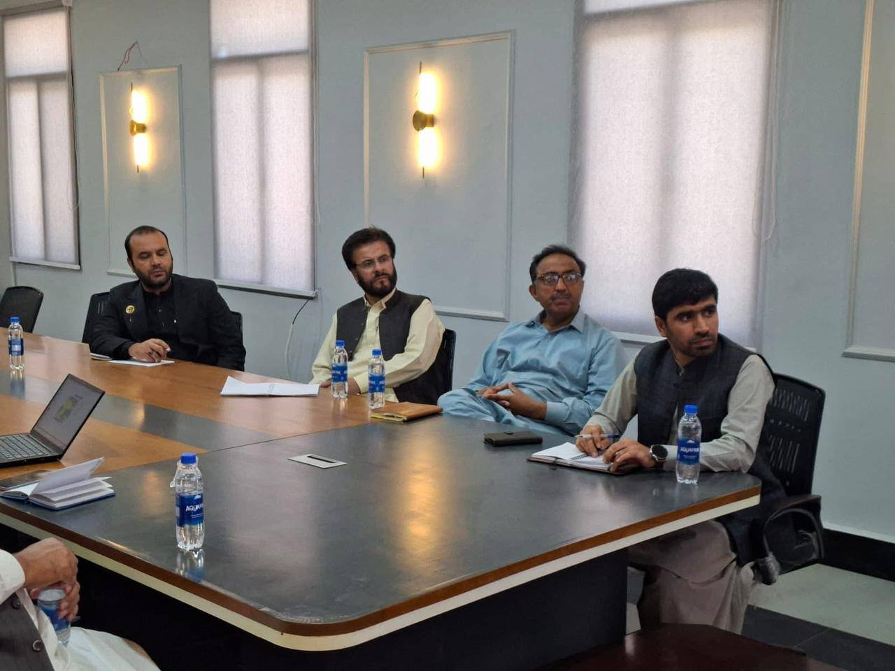 ڈپٹی سیکرٹری آبپاشی نظام رحیم بلوچ کی زیرصدارت زیر زمین پانی سروے سے متعلق اجلاس