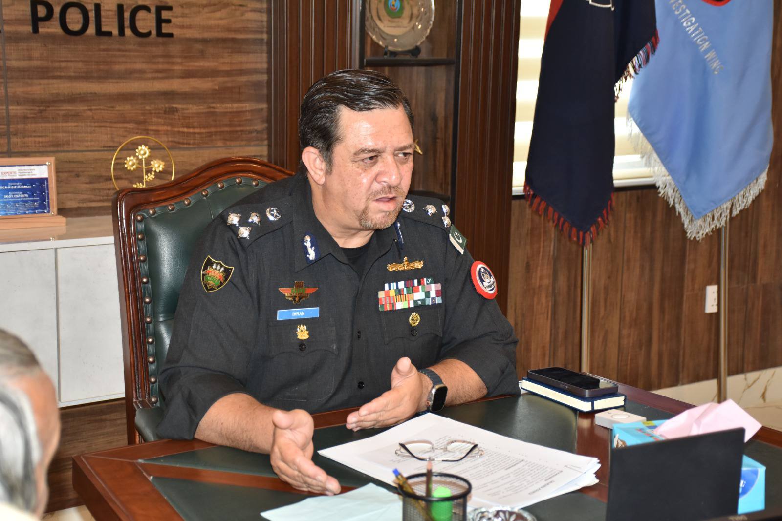 ڈی آئی جی پولیس کوئٹہ نے زبردستی رقم لینے پر ایگل اسکواڈ کے 3اہلکاروں کو معطل کرکے مقدمہ درج کرلیا