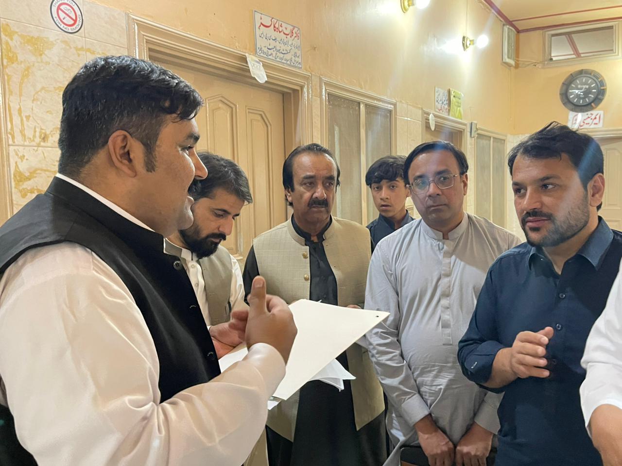 بلوچستان ہیلتھ کیئر کمیشن کی چمن اور کوئٹہ میں کارروائیاں، غیر رجسٹرڈ کلینکس اور لیبارٹریز کے خلاف ایکشن