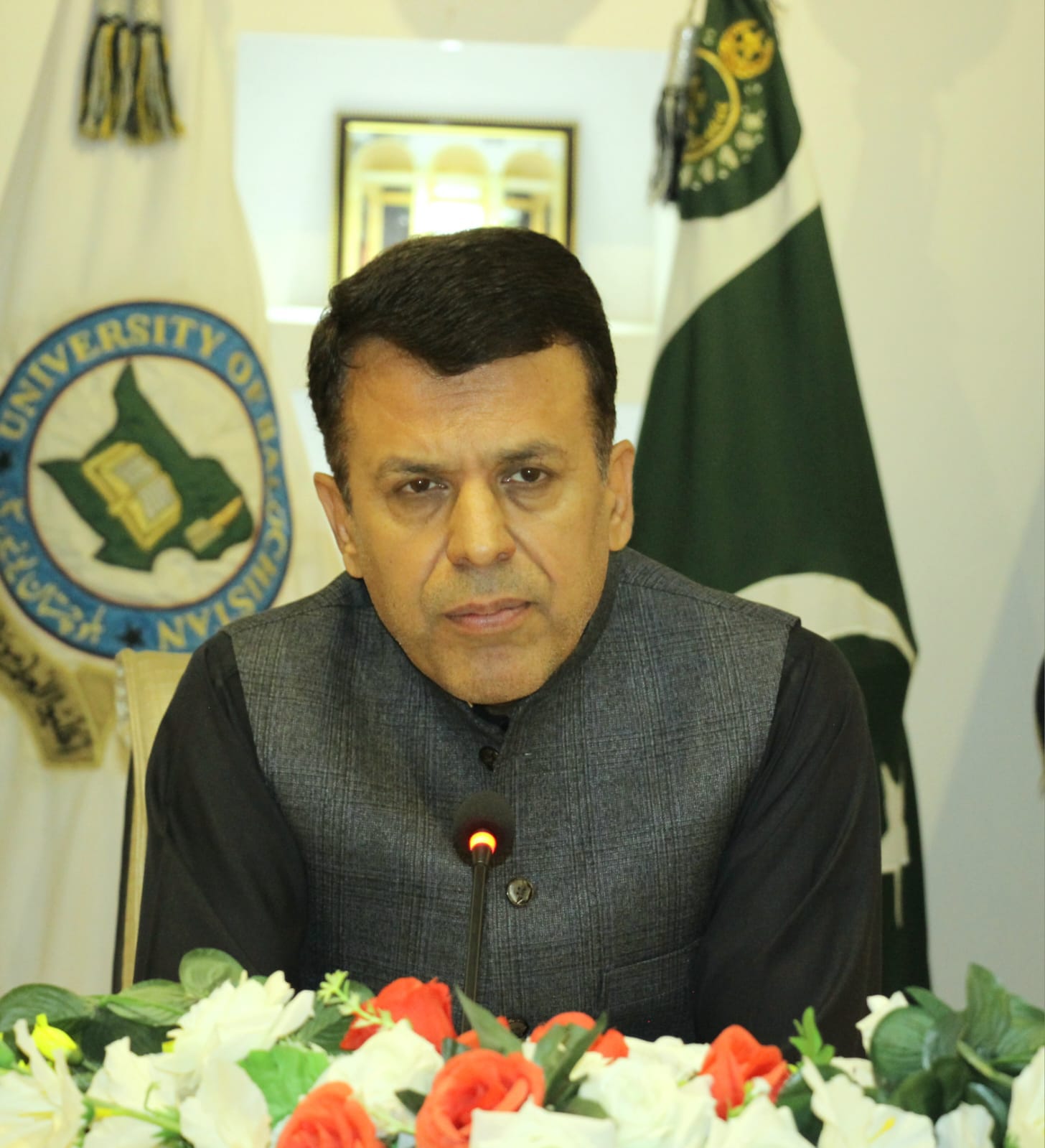 وائس چانسلر پروفیسر ڈاکٹر ظہور احمد بازئی کی زیرِ صدارت جامعہ بلوچستان کی 61ویں فنانس اینڈ پلاننگ کمیٹی کا اجلاس