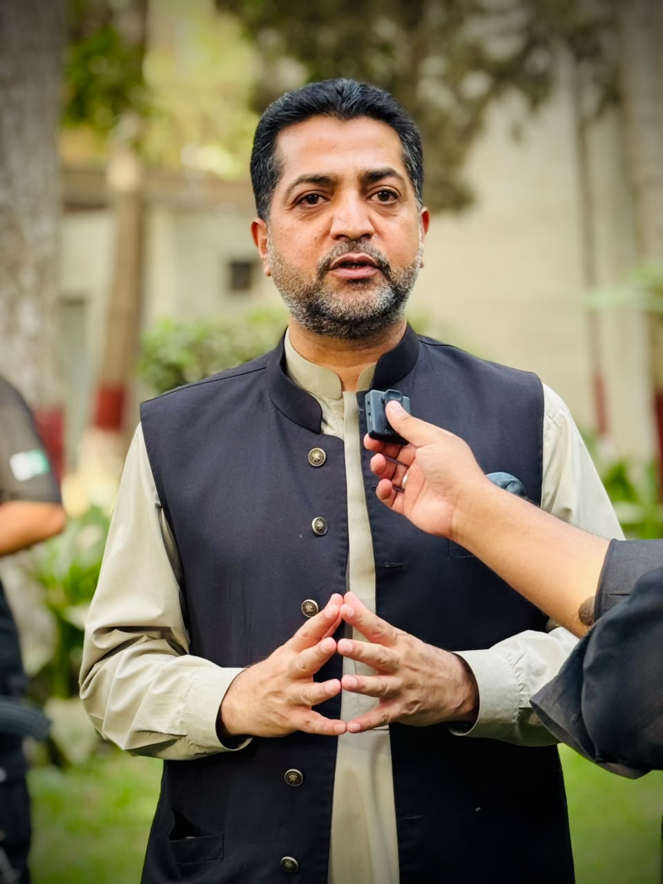 بلوچستان پولیس کے افسران اور جوانوں نے صوبے میں امن و امان کے قیام کے لیے لازوال قربانیاں دی ہیں, صوبائی وزیر داخلہ