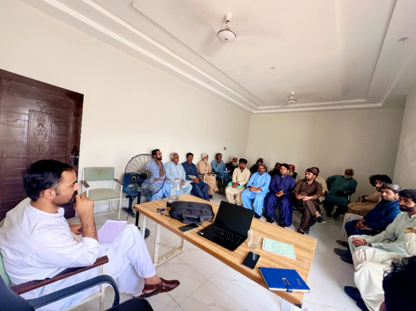 نارتھ ڈیرہ بگٹی: حفاظتی ٹیکہ جات میں غفلت برداشت نہیں، ڈی ایچ او کا غیر حاضر ویکسینیٹرز کے خلاف کارروائی کا فیصلہ