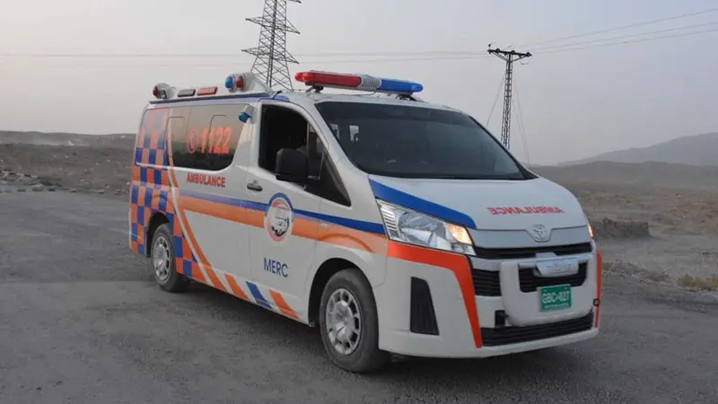 سوراب میں بارود بھری گاڑی میں دھماکے سے آٹھ شدت پسند ہلاک، دوسرے دھماکے میں تین راہگیر جان سے گئے: آئی ایس پی آر