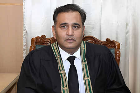 زیارت دہشتگرد حملے سے متعلق بلوچستان ہائی کورٹ کے جج جسٹس محمد عامر نواز رانا پرمشتمل قائم انکوائری کمیشن نے کارروائی کاآغاز کردیا