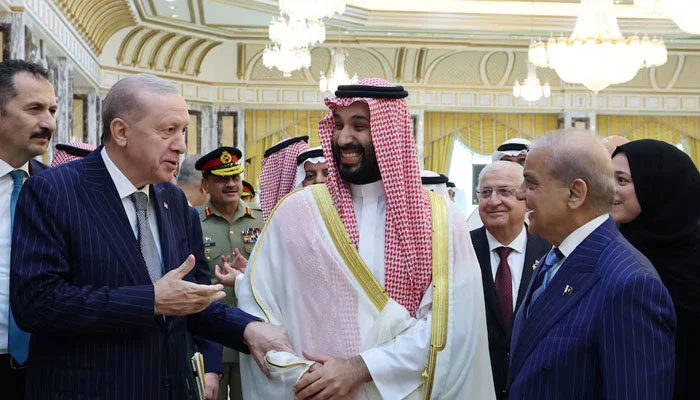 بنگلا دیش نے پاکستان، ترکیہ اور سعودیہ کے دفاعی معاہدے میں شمولیت کا اشارہ دیدیا