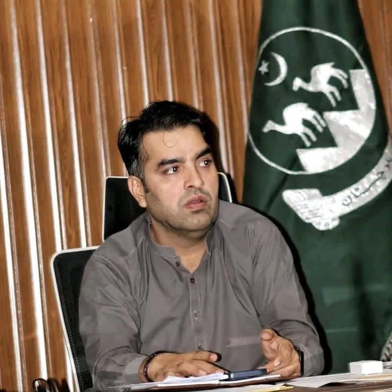 ڈپٹی کمشنر خاران منیر احمد سومرو کوئٹہ سے خاران آتے ہوئے مسلح افراد کے ہاتھوں اغوا