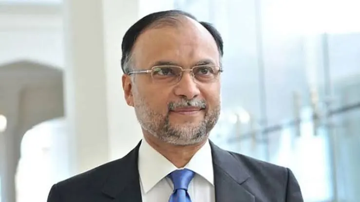 طلبہ پاکستان کا روشن مستقبل ہے،تحقیق کے بغیر علمی میدان میں ترقی ناممکن ہے، احسن اقبال
