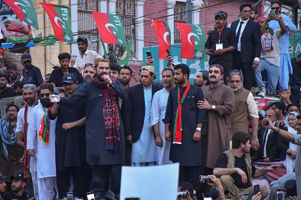 مذاکرات کی ناکامی کے بعد سہیل آفریدی کی قیادت میں لکی مروت سے پی ٹی آئی کے لانگ مارچ کا آغاز