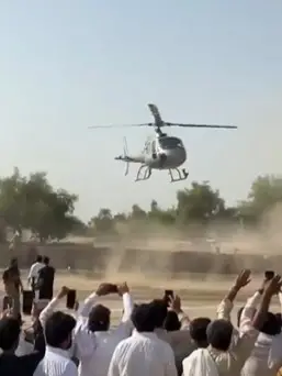 گورنر خیبر پختونخوا کا لانگ مارچ کے لیے سرکاری ہیلی کاپٹر استعمال کرنے پر سہیل آفریدی پر توہینِ عدالت کا الزام