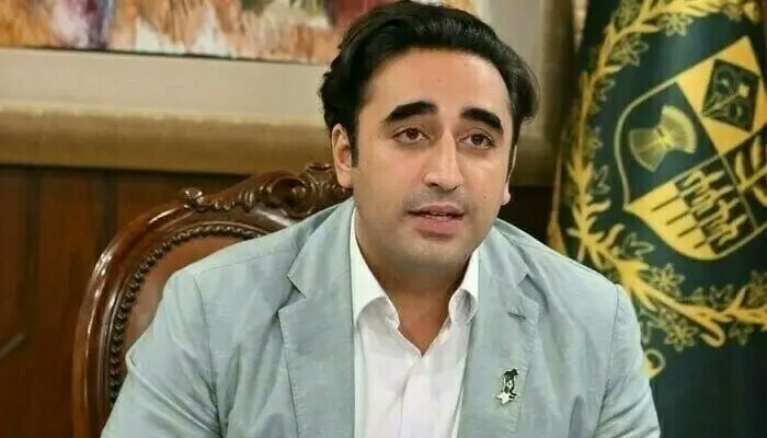 چیئرمین پی پی پی بلاول بھٹو زرداری کا تربیتی طیارے کے حادثے میں میجر حسنین شہزاد ہمایوں اور کیپٹن عبدالصمد کی شہادت پر گہرے دکھ اور افسوس کا اظہار