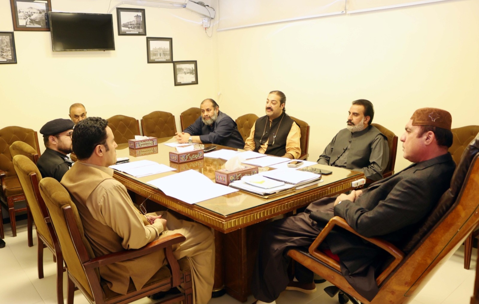 اسپیکر بلوچستان کو ایڈیشنل آئی جی پولیس کی اسماجتک اور لائبہ ستار کے کیسز سے متعلق بریفنگ