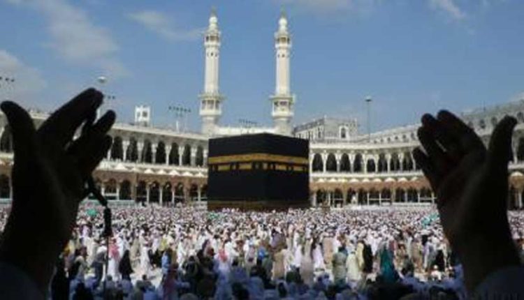 وفاقی سیکرٹری مذہبی امورڈاکٹرسیدعطاالرحمن کی زیرصدارت حج 2026 کے عازمین کی تربیت کیلئے نصاب کمیٹی کا اجلاس، تربیتی پروگرام یکم جنوری سے شروع ہو گا