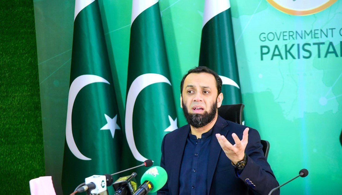 قومی بیانیے کے خلاف شر انگیزی پھیلانے والوں کو قانون کے کٹہرے میں لایا جائے گا،دہشت گردوں کیلئے کسی بھی قسم کا نرم گوشہ ملکی مفاد کے خلاف ہے، عطا اللہ تارڑ