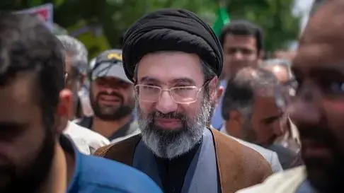 ایران کے نئے رہبرِ اعلی کا پہلا پیغام: آبنائے ہرمز کو بند رکھنے اور ہر ایرانی کے خون کا بدلہ لینے کا اعلان
